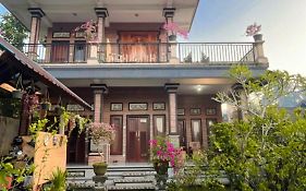 Nano Ari Homestay And Art Class